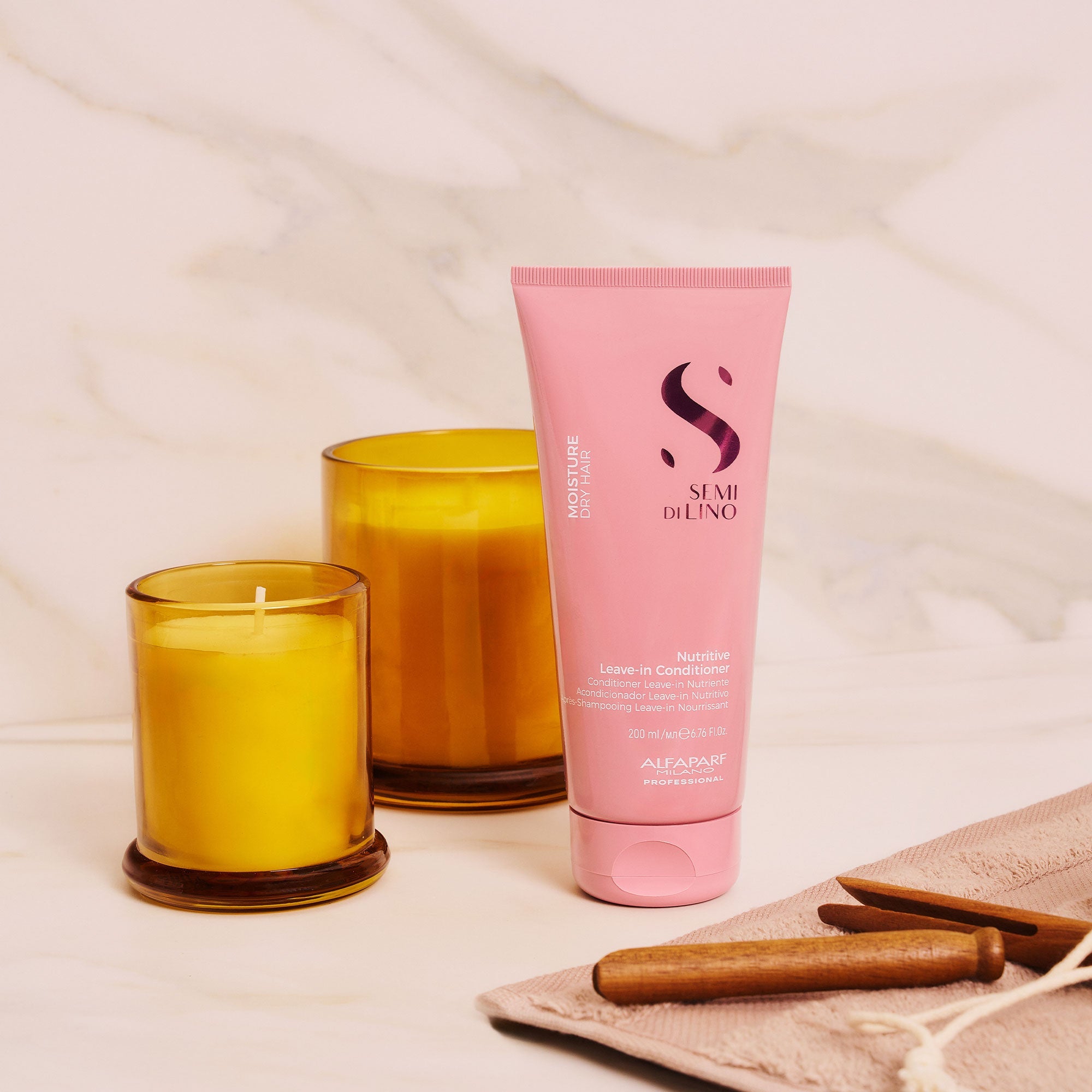 Moisture Nutritive Leave-in Conditioner